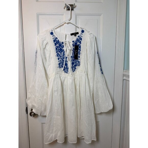 Lulus Dresses & Skirts - Lulus White & Blue Embroidered Shift Dress Long Puff Sleeve Size Small NWT
